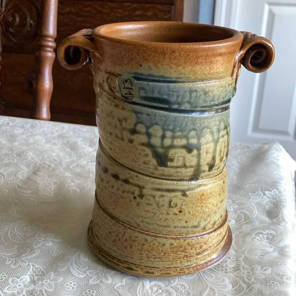 LOOKOUT MOUNTAIN Hand thrown heavy pottery vase/container, signed.   Now $59
